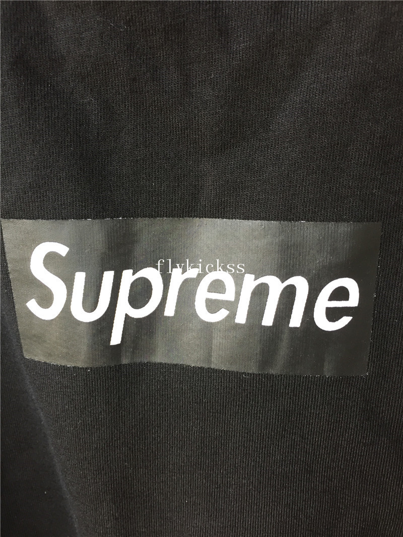 White Supreme Letter Black Tshirt